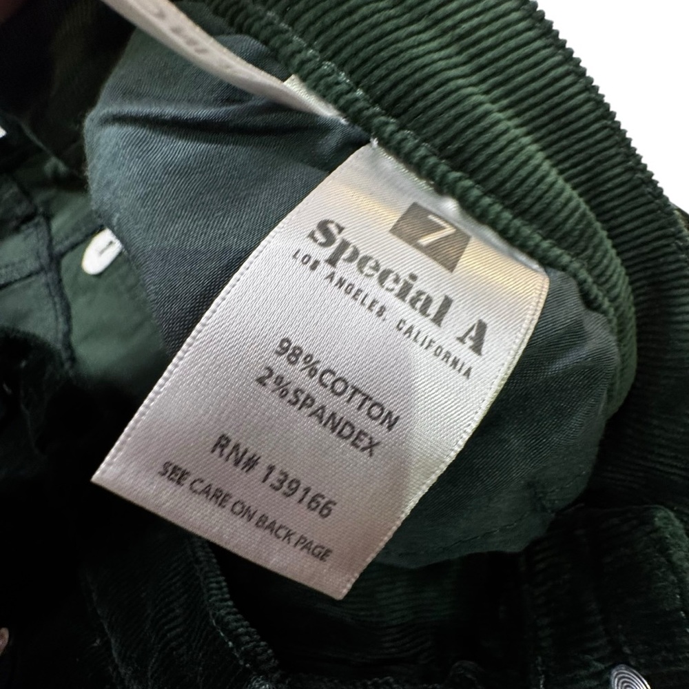 Special A - green corduroy jeans- size 7 (28) women’s - NWT - Picture 10 of 12